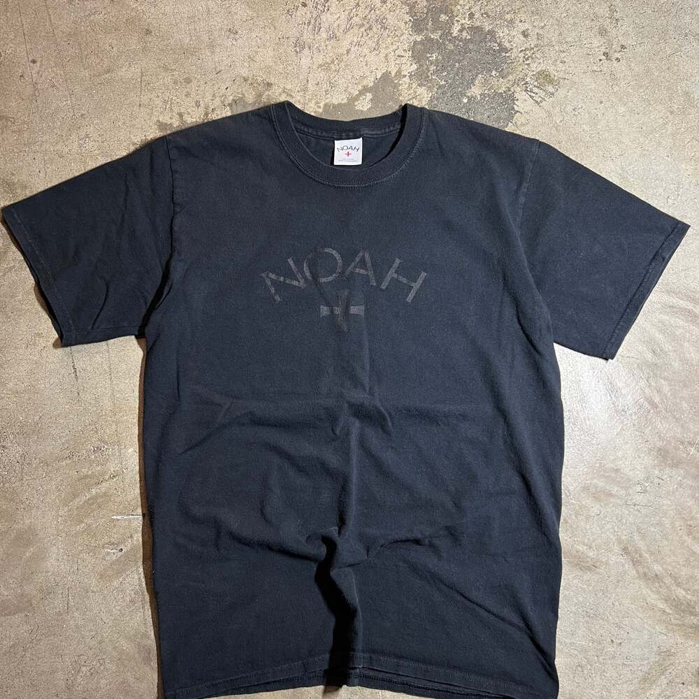 NY brand “Noah” Black/Black logo Tee